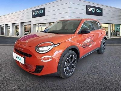 Orange Neu 2025 Fiat 600E La Prima SUV | € 26.890 (Superpreis)
