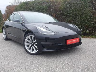 Solid black Gebraucht 2020 Tesla Model 3 Long Range AWD Limousine | € 22.890 (Guter Preis)