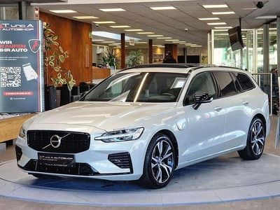 Gebraucht Volvo V60 R-Design 253 PS (186 kW) 2020 Grau Kombi