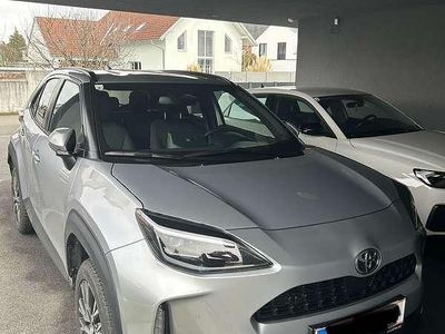 Gebraucht Toyota Yaris Cross Active 92 PS (67 kW) 2025 Silber SUV