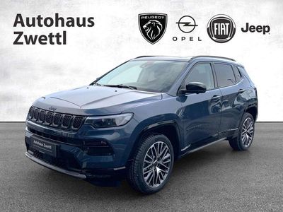 Blau Neu 2025 Jeep Compass Summit SUV | € 36.980 (Fairer Preis)