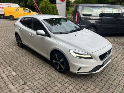 gebraucht Volvo V40 D3 Business R-Design Geartronic