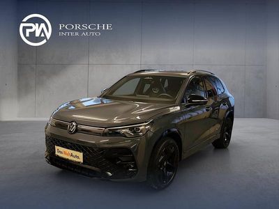 Mittelgrau metallic Gebraucht 2025 VW Tiguan R-line SUV | € 49.990
