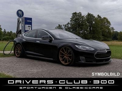 Schwarz Gebraucht 2013 Tesla Model S Kleinwagen | € 19.945