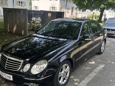 Mercedes E200