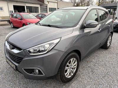Grau Gebraucht 2015 Hyundai ix35 SUV | € 8.900 (Fairer Preis)