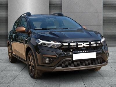 Schwarz Neu 2025 Dacia Sandero Extreme Kleinwagen | € 23.489 (Guter Preis)