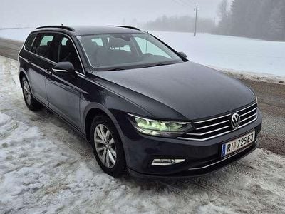 gebraucht VW Passat Variant Elegance 2,0 SCR TDI DSG