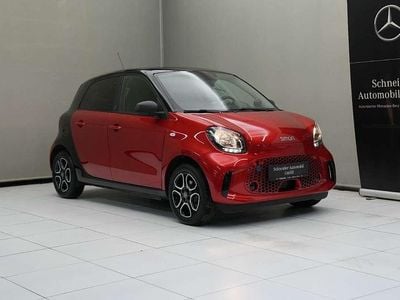 Rot Gebraucht 2021 Smart ForFour Electric Drive Limousine | € 14.300