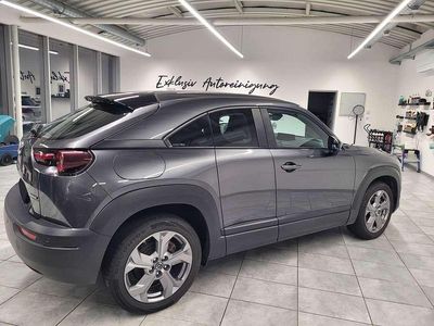 Grau Gebraucht 2020 Mazda MX30 SUV | € 12.000 (Guter Preis)