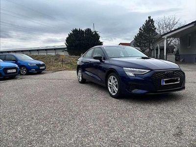 Gebraucht Audi A3 Basis 110 PS (80 kW) 2020 Blau Limousine