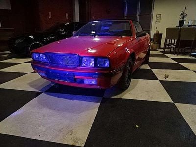 Rot Gebraucht 1994 Maserati Spyder Cabrio | € 21.990