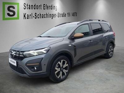 Grau Gebraucht 2024 Dacia Jogger Extreme Van / Kleinbus | € 22.990 (Guter Preis)
