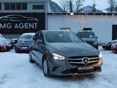 Gebraucht Mercedes B200 150 PS (110 kW) 2021 Grau Van / Kleinbus