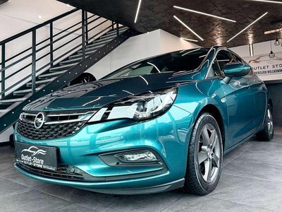 Blau Gebraucht 2017 Opel Astra Innovation Kleinwagen | € 15.900 (Etwas zu teuer)