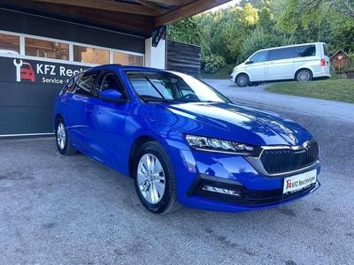 Blau Gebraucht 2022 Skoda Octavia Ambition Kombi | € 13.999 (Guter Preis)