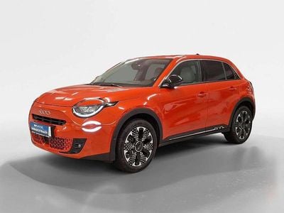 Orange Gebraucht 2024 Fiat 600 La Prima SUV | € 26.990 (Fairer Preis)