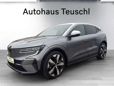 Gebraucht 2023 Renault Mégane Limousine | € 27.500