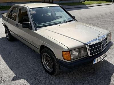 Bronze Gebraucht 1987 Mercedes 190 Limousine | € 12.850