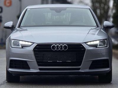 Gebraucht Audi A4 Basis 150 PS (110 kW) 2016 Silber Limousine