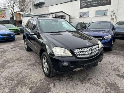 Gebraucht Mercedes ML320 224 PS (164 kW) 2007 Schwarz SUV