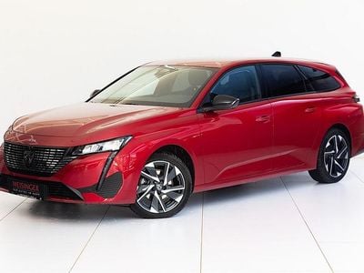 Rot Gebraucht 2025 Peugeot 308 SW Allure Kombi | € 36.111