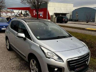 gebraucht Peugeot 3008 1,6 BlueHDi 120 S&S EAT6 Business Line