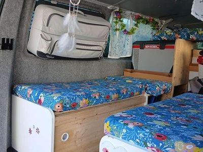 Weiß Gebraucht 2016 VW Transporter Van | € 24.100