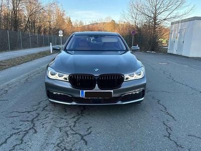 BMW 730