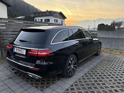 Gebraucht Mercedes E220 Avantgarde 194 PS (142 kW) 2016 Kombi