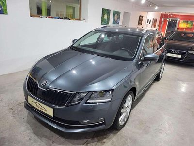 Grau Gebraucht 2020 Skoda Octavia Style Kombi | € 15.990 (Guter Preis)