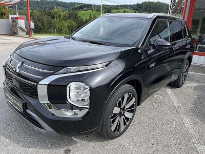 Schwarz Neu 2025 Mitsubishi Outlander SUV | € 63.140