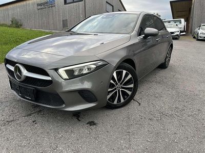 Silber Gebraucht 2022 Mercedes A250 Kleinwagen | € 21.390