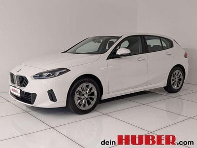 Weiß Gebraucht 2024 BMW 120 Shadowline Kleinwagen | € 31.990
