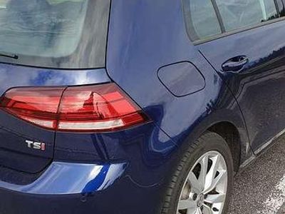 Blau Gebraucht 2017 VW Golf VII Comfortline Limousine | € 16.000 (Fairer Preis)