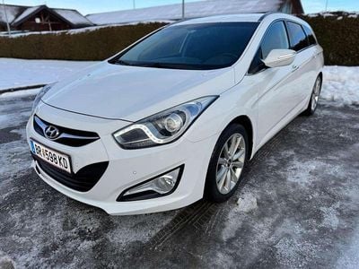 gebraucht Hyundai i40 Style 1,7 CRDi DPF
