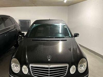 Mercedes E320