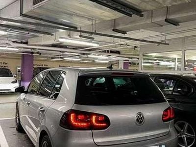 Gebraucht 2011 VW Golf VI Highline Kleinwagen | € 11.000 (Etwas zu teuer)