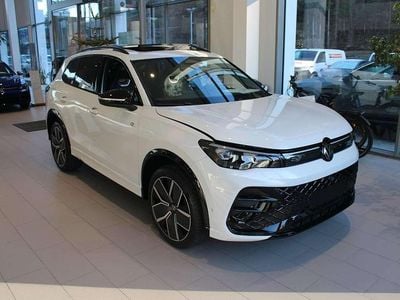 Neu VW Tiguan Sport 193 PS (141 kW) 2025 Weiss  metallicperleffekt SUV