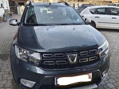 Gebraucht Dacia Logan MCV Stepway 90 PS (66 kW) 2018 Grau Kombi