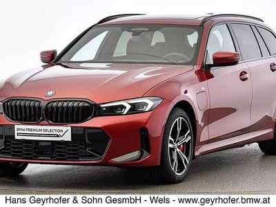 Fire red metallic Gebraucht 2024 BMW 330e Shadowline | € 55.980