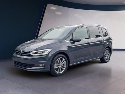 Neu VW Touran Comfortline 150 PS (110 kW) 2025 Grau Van / Kleinbus