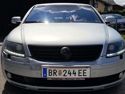 Silber Gebraucht 2009 VW Phaeton Limousine | € 3.000