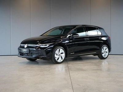 Neu VW Golf VIII 115 PS (84 kW) 2025 Schwarz  metallic Limousine