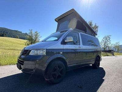 Grau Gebraucht 2009 VW T5 Van | € 23.999