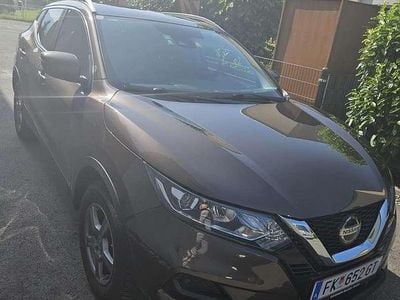 Braun Gebraucht 2019 Nissan Qashqai N-Connecta SUV | € 13.490 (Superpreis)