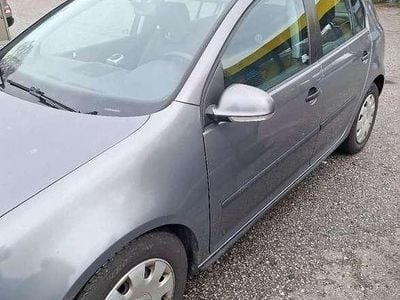 Gebraucht 2004 VW Golf IV Comfortline Limousine | € 1.500 (Fairer Preis)