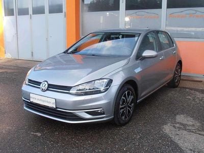 Gebraucht VW Golf VII Comfortline 86 PS (63 kW) 2017 Grau Kleinwagen