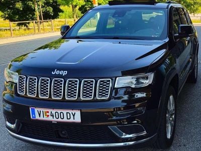 Schwarz Gebraucht 2018 Jeep Grand Cherokee SUV | € 33.500