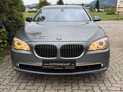 Grau Gebraucht 2009 BMW 740 Limousine | € 19.999